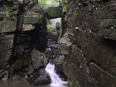 -藏龙百瀑风景区