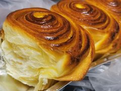 -昆明冠生园·蛋糕·面包(朗悦湾店)