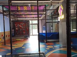 -动力星球家庭亲子游乐中心