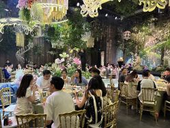 -格乐利雅婚礼艺术中心(浦东花木店)