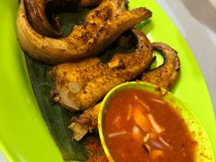 -明记烧鱼美味店