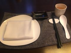 餐具摆设-佛山希尔顿酒店·融誉亚洲美食荟