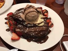 -Pancakes on the rocks(Darling Harbour)