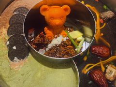 -何鲜菇火锅(大营盘店)