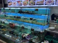 -覃记海鲜美食餐厅