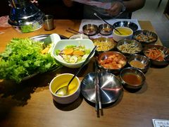 -老炉家木炭烤肉(长江国际店)