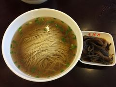 -朱鸿兴面馆(镇湖店)
