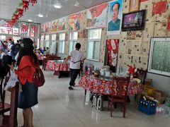 -何适山庄 ·可团建(水长城P2停车场店)