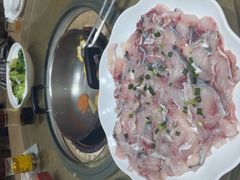 -红日饭店(裕隆三路店)