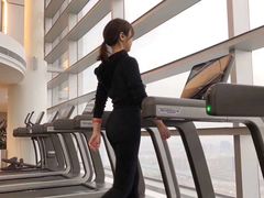 -黄金时代游泳健身云畔会所(绿地中心双子塔店)