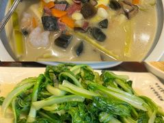 -蔼若春.传承三十年云南菜(金碧公园店)