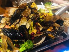 铁锨手抓小海鲜-威海小海鲜大排档胖哥烧烤(双井店)