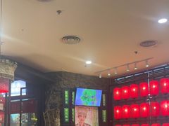 -吃饭皇帝大土家民族菜(正大广场店)
