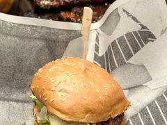 -Ribs & Burgers The Rocks