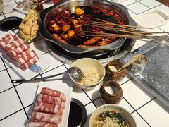 -鼎伙伙火锅串串·10年品牌传承(白象居总店)