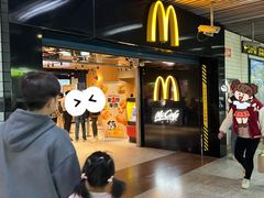 -麦当劳(中山公园龙之梦店)