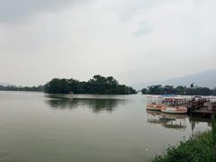 -星湖旅游景区七星岩