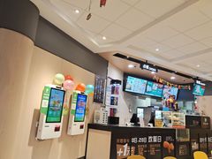 -德克士(香港街店)