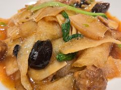 -春发生饭店·非遗(南院门店)