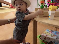 -抱抱熊托育中心(大悦城店)