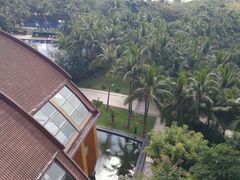 -三亚湾海居铂尔曼度假酒店