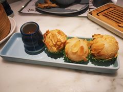 杏仁金沙球-富山虾饺点心餐厅(群光广场店)