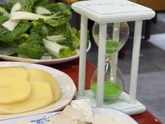 -菌之家·专业纯野生菌火锅·特色炒菌