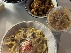 -CowCow其其·牛杂咖啡公司(六运店)