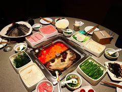 -海底捞火锅(沪南路店)