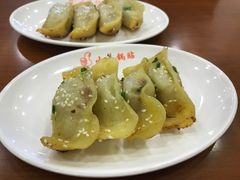牛肉锅贴-小姜锅贴(凤凰街店)