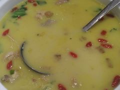 飞鸡汤-原鄉本味 楚菜 丹江口鱼(北苑店)