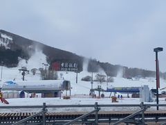 -中旅松花湖滑雪场