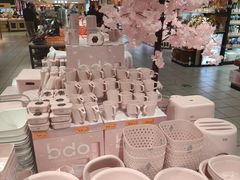 -丽达购物中心(崂山店)