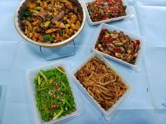 -聚鑫朋酸菜肥肠(文艺路口店)