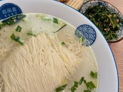 鸡汤银丝面-新万鑫银丝面·非遗无锡味(惠山古镇店)