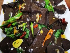 -鲁南仔·滕州炒鸡(经三路店)