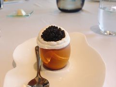 鸡蛋鱼子酱-Jean Georges