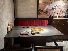 -铭牛烧肉·和牛海鲜自助(高新月牙湖店)