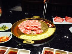 芝士锅底-猪啊牛呀羊啊铜盘烤肉(正大广场店)