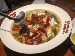 -鱼亨小鲜酸菜鱼(大信店)