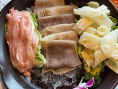 -火凤祥鲜货火锅·清真食品(宁夏总店)