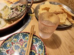 -洱火云南酸菜牛肉火锅(石景山当代商城店)