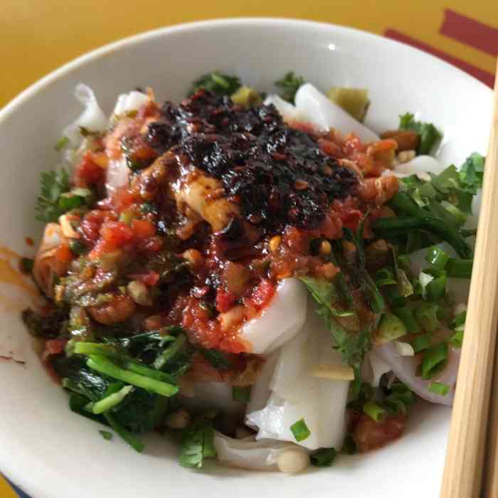 安龙秀屏红油剪粉(安龙店)-"腌的辣椒,竟然是脆的!美味呀!