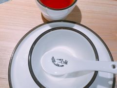 -山城外·非遗酸菜鱼(新都汇融店)