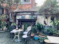 -古董花园(思南路42弄小区店)