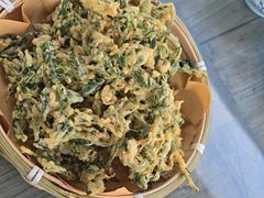 炸香椿鱼（花椒芽）-百花人家(清水田园店)