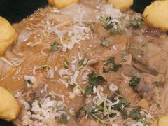 -万里闯关东铁锅炖菜馆(高新旗舰店)