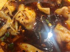 -八一路好吃街(雨田商务大厦店)