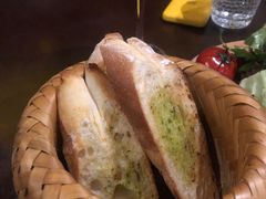 -Golden Lily河内巴黎法越料理餐厅(建国西路店)