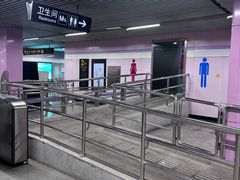 -四川北路(地铁站)